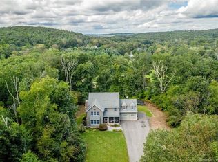 34R Goldfinch Rd #R, Durham, CT 06422