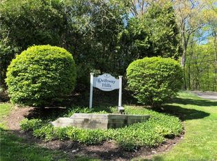 4 Driftway Rd #A4, Danbury, CT 06810