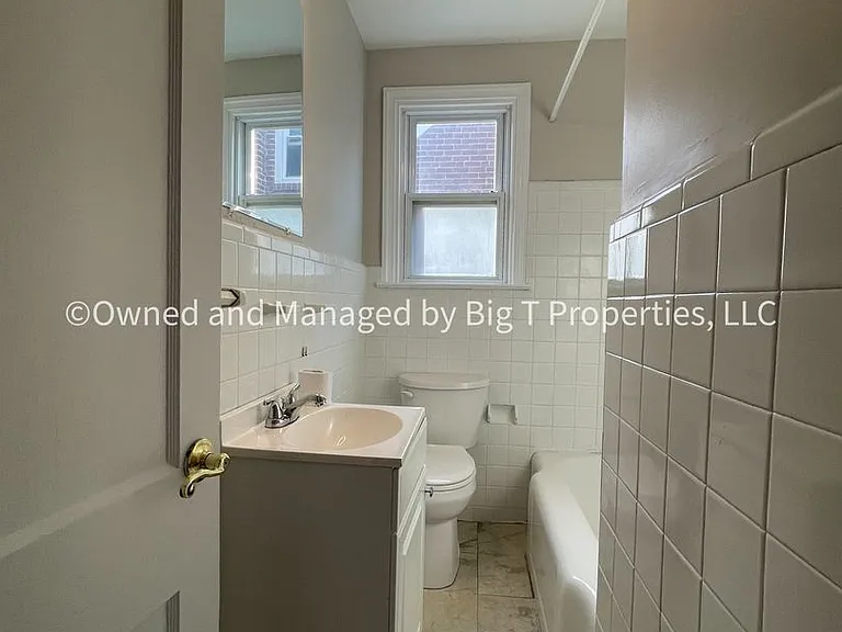 1601 E Latimer Pl — Photo 6