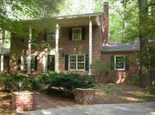 2328 New Hope Dr, Chapel Hill, NC 27514