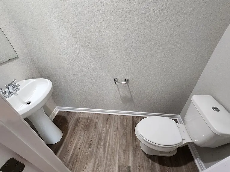 332 Caleb Ct — Photo 15
