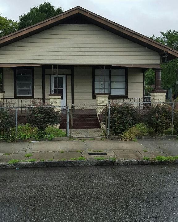 1st image of 3409 N 15th St