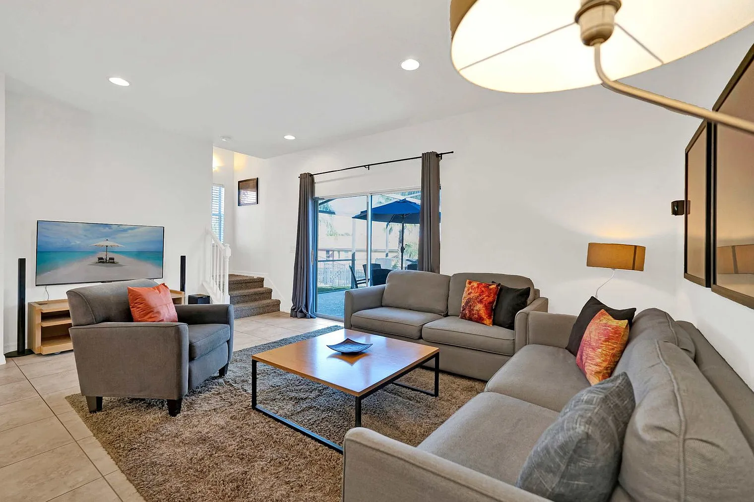 3 bed, 2.0 bath, 1463 sqft, $3,837 — Photo 1