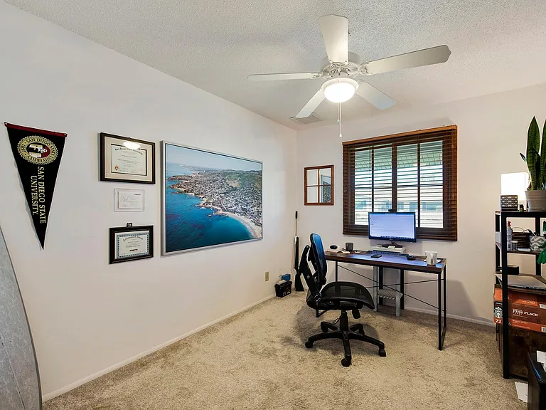 3117 S Jentilly Ln — Photo 30