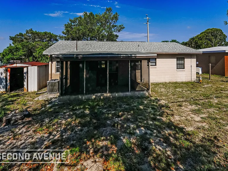 955 N Carpenter Rd — Photo 12