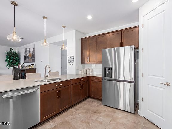 3rd image of 21462 E WAVERLY Court