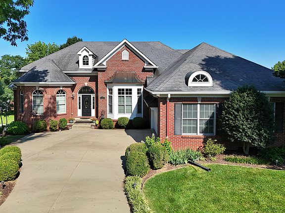 2nd image of 4117 Heartwood Rd