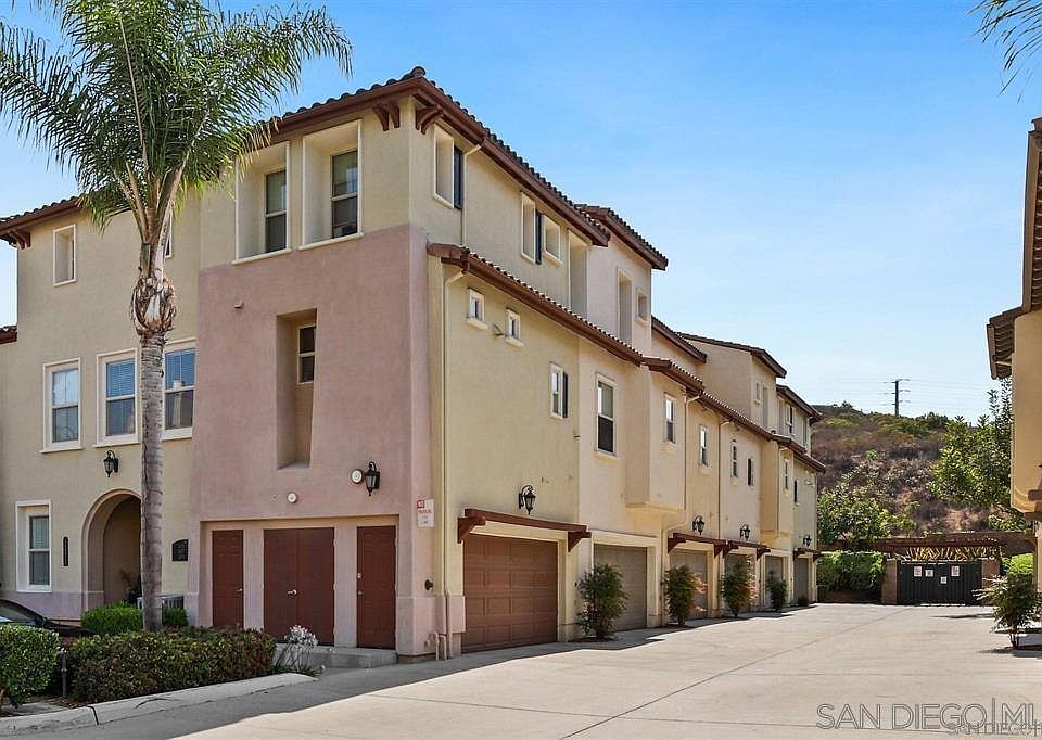 1st image of 2479 Longstaff Ct