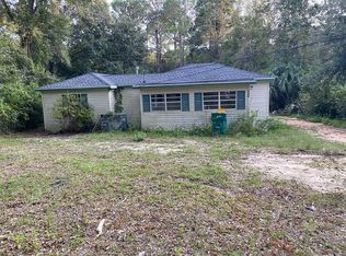 1105 E Chestnut Ave, Crestview, FL 32539
