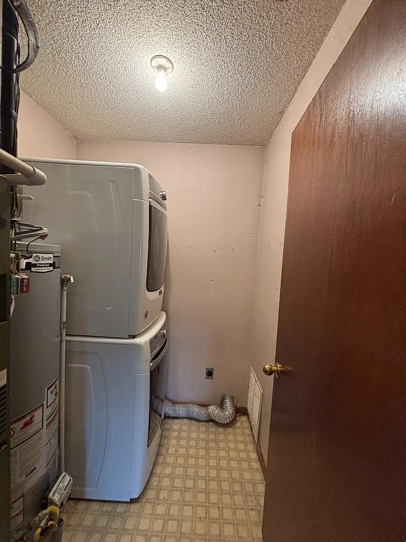 1818 Arkansas St — Photo 1