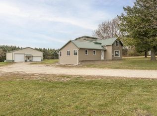 N6277 Christberg Rd, Johnson Creek, WI 53038