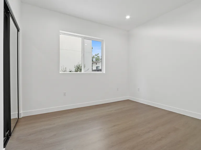2512 Pennsylvania Ave — Photo 15