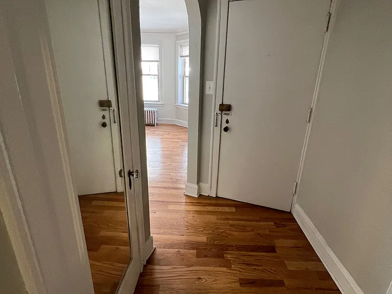 5042 N Wolcott Ave #1B — Photo 21