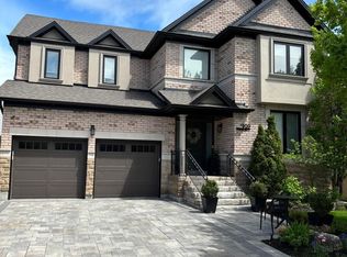 109 Chateau Dr, Vaughan, ON L4H 3B3