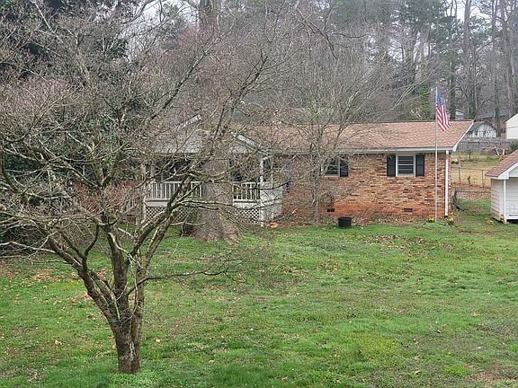 2nd image of 3140 Hicks Rd SW