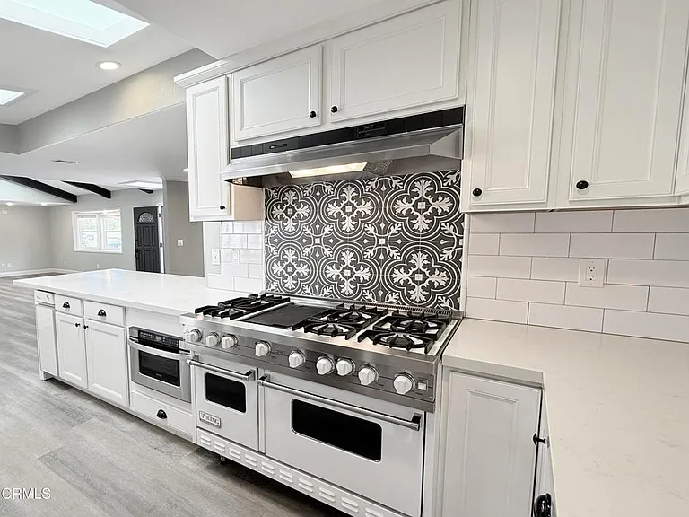 838 Calle Margarita — Photo 9