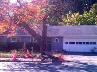 394 N Main St, Andover, MA 01810