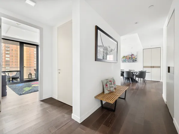 302 East 96th Street image 9 of 11