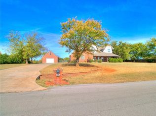 13101 La Cresta Dr, Piedmont, OK 73078