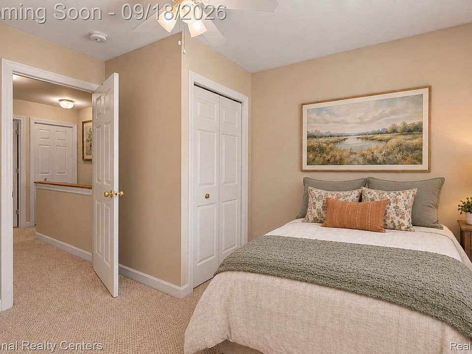 2414 Harrison Ave, photo 24