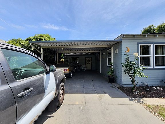 3rd image of 2021 1/2 Merced St