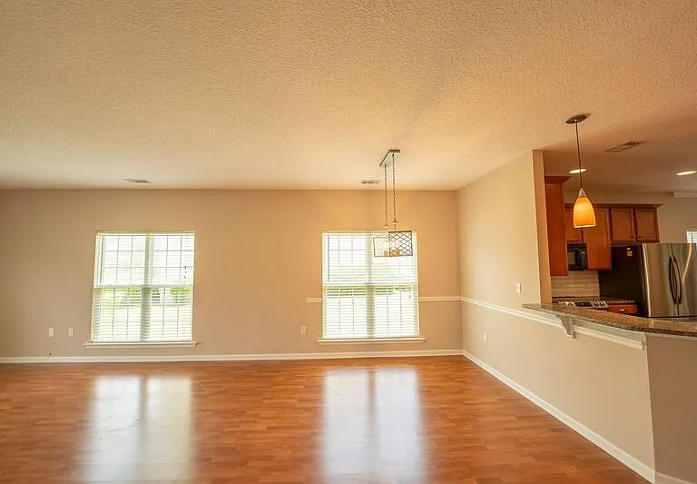 10 Arbors Cir — Photo 17