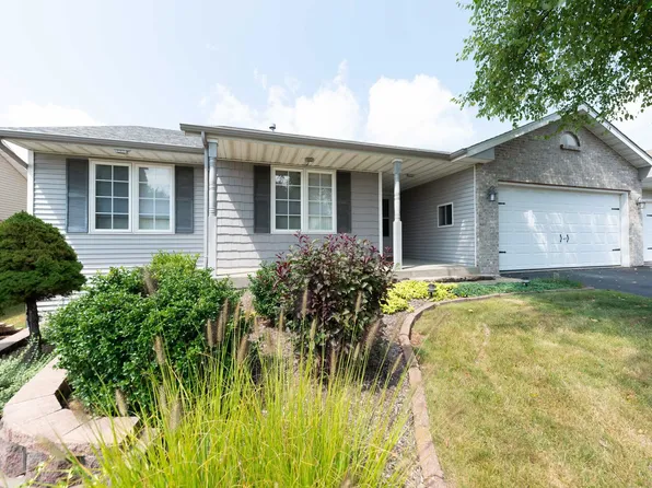 7172 Wimbledon Rd, Machesney Park, IL 61115