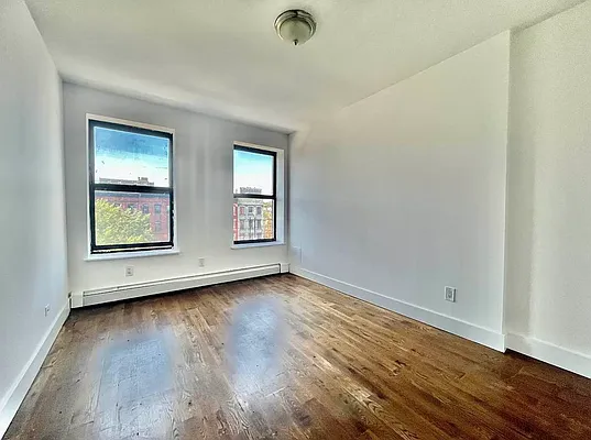 Rented by EastMount Realty LLC | media 5