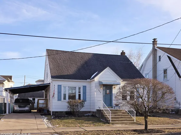 222 E 6th St, Berwick, PA 18603