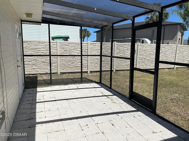 135 Nautical Dr — Photo 26
