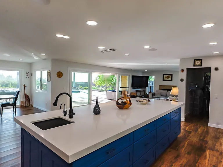 420 Wilbar Cir — Photo 9
