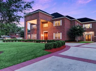 3912 Roseneath Dr, Houston, TX 77021