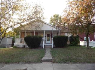607 SE 3rd Ave, Aledo, IL 61231