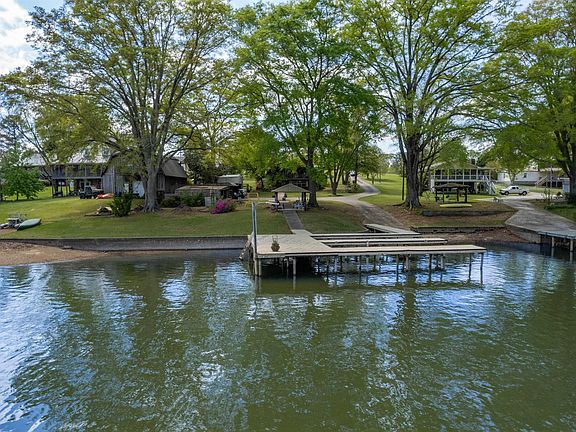 2nd image of 509 Coosa Island Rd