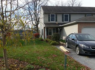 412 Groffdale Rd, Quarryville, PA 17566