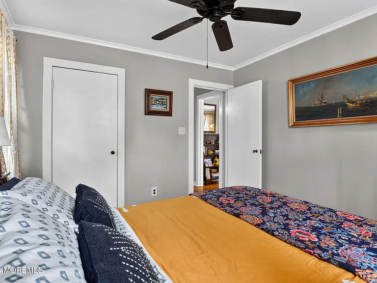 139 Webb Ave — Photo 20