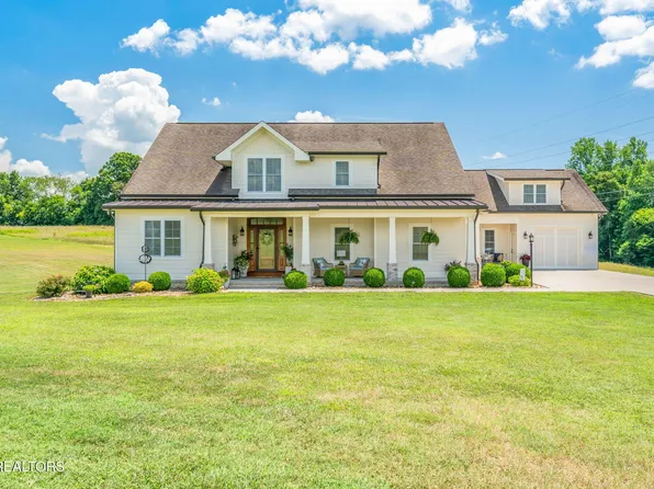 7906 Lucky Ln, Corryton, TN 37721