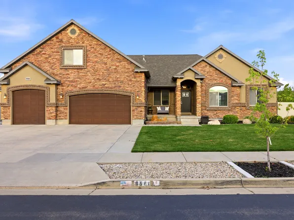 8561 S Canmore Dr, West Jordan, UT 84081