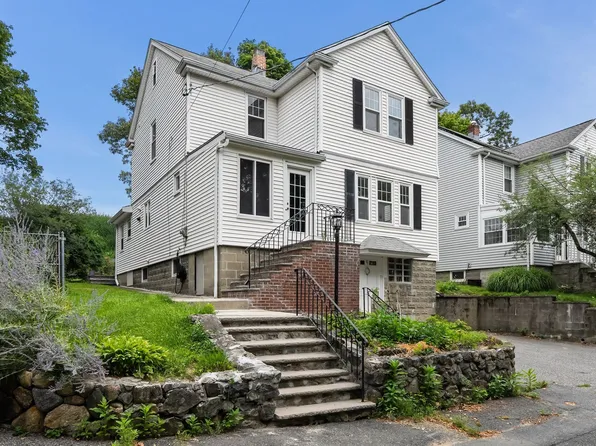 567 Winthrop St, Medford, MA 02155