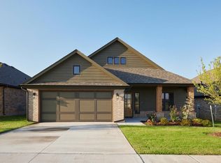 12720 NW 2nd Ter, Yukon, OK 73099