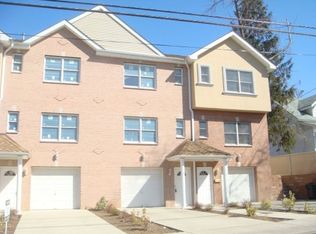 548 Palisade Ave APT 3, Garfield, NJ 07026