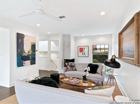5th image of 208 Grandview Pl APT 6