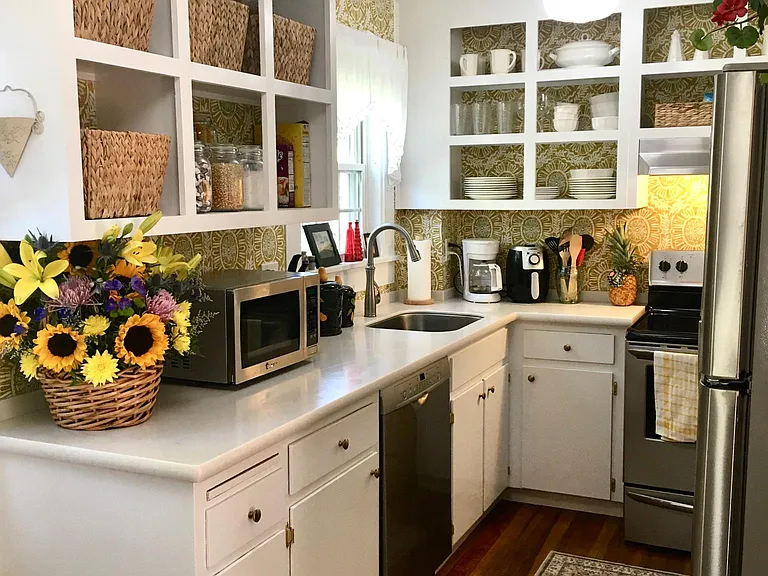10 Woods Ln — Photo 10