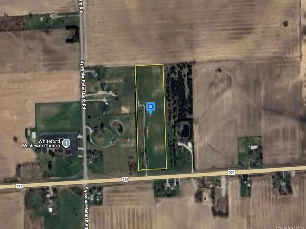 6530 Us Highway 223, Ottawa Lake, MI 49267