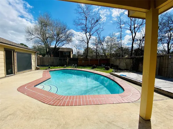 3211 Mourning Dove Dr, Spring, TX 77388