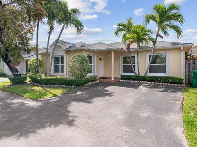 10120 NW 57th St, Doral, FL, 33178