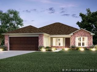 6032 E 148th Pl, Bixby, OK 74008