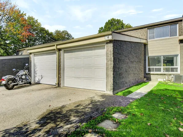 1460 Limberlost Rd #4, London, ON N6G 2C6
