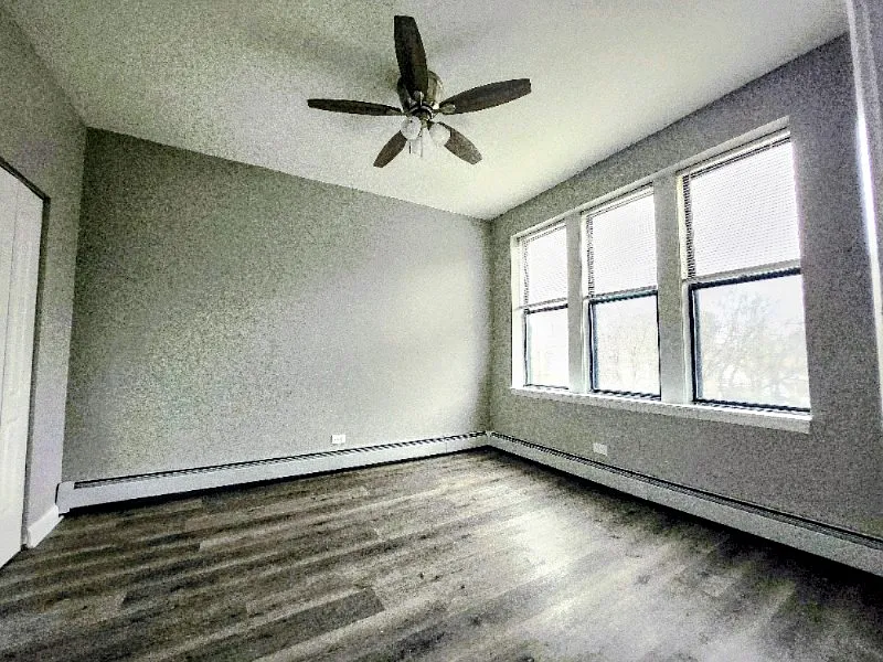 5657 W Washington Blvd — Photo 3