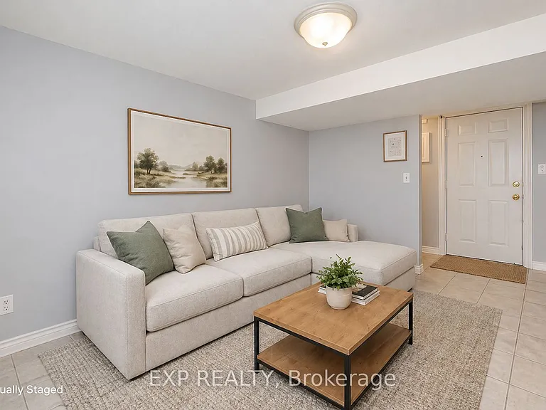 32A Guest St #BASEMENT — Photo 3